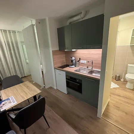 Le D'artagnan - App 12bis - Balcon * Cazaubon